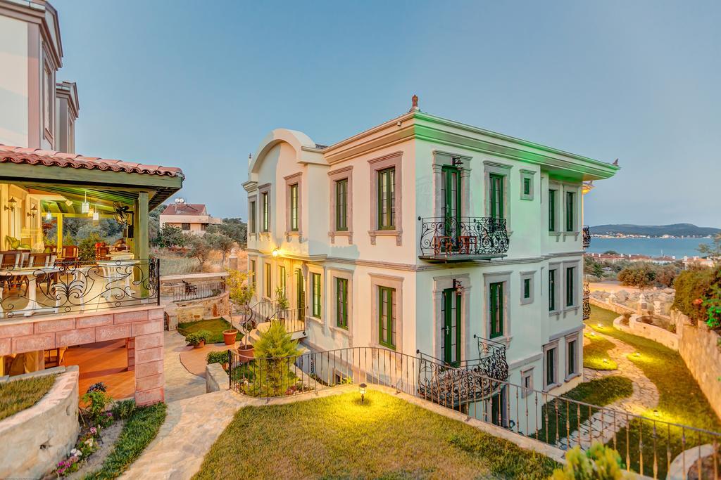 Cunda Esen Hotel Айвалык Экстерьер фото
