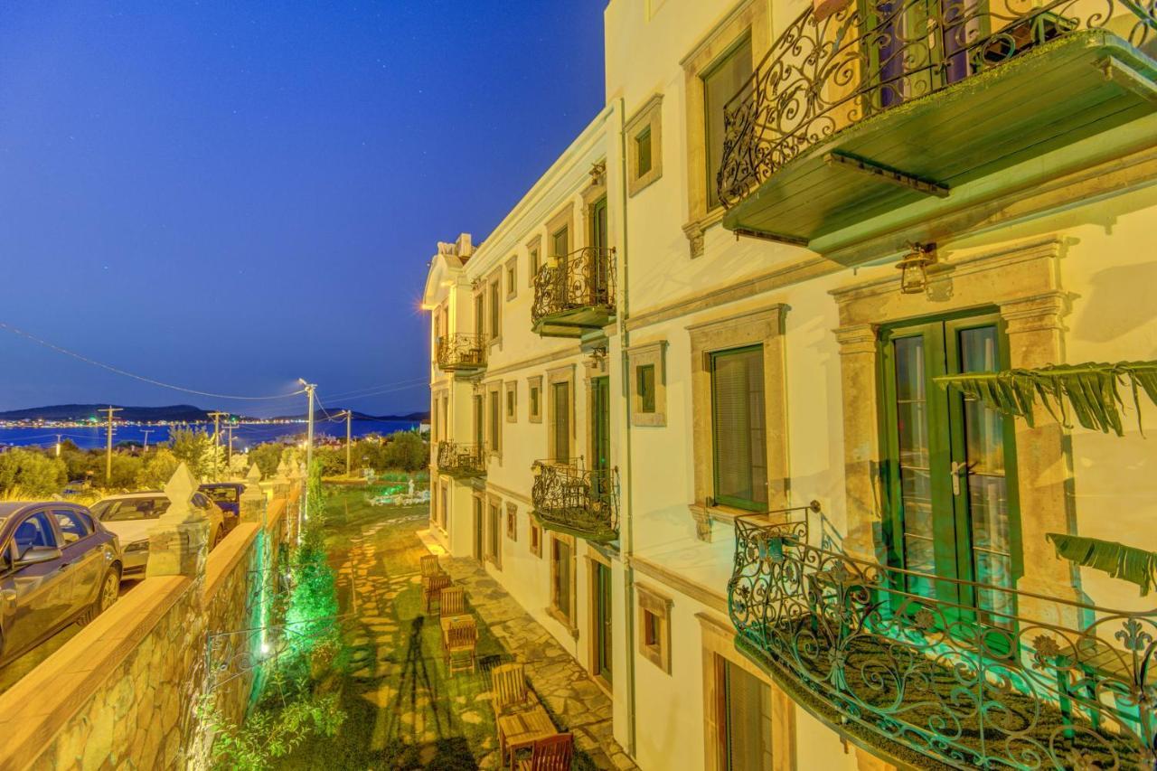 Cunda Esen Hotel Айвалык Экстерьер фото