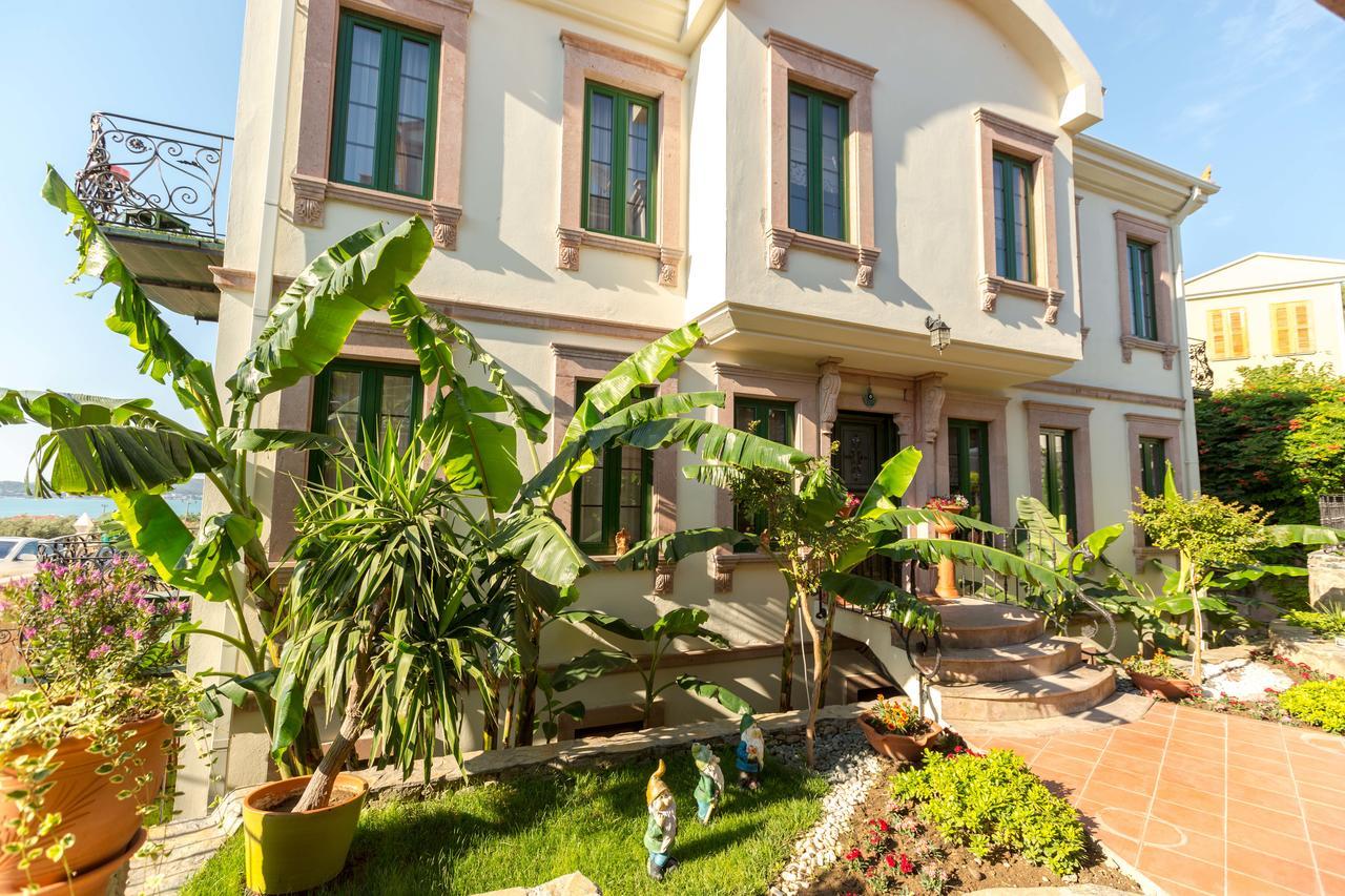 Cunda Esen Hotel Айвалык Экстерьер фото