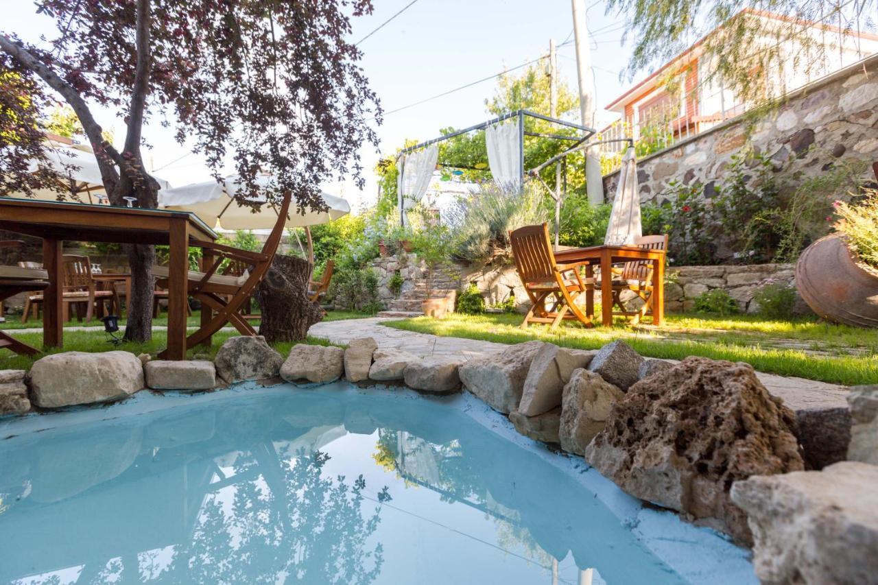 Cunda Esen Hotel Айвалык Экстерьер фото
