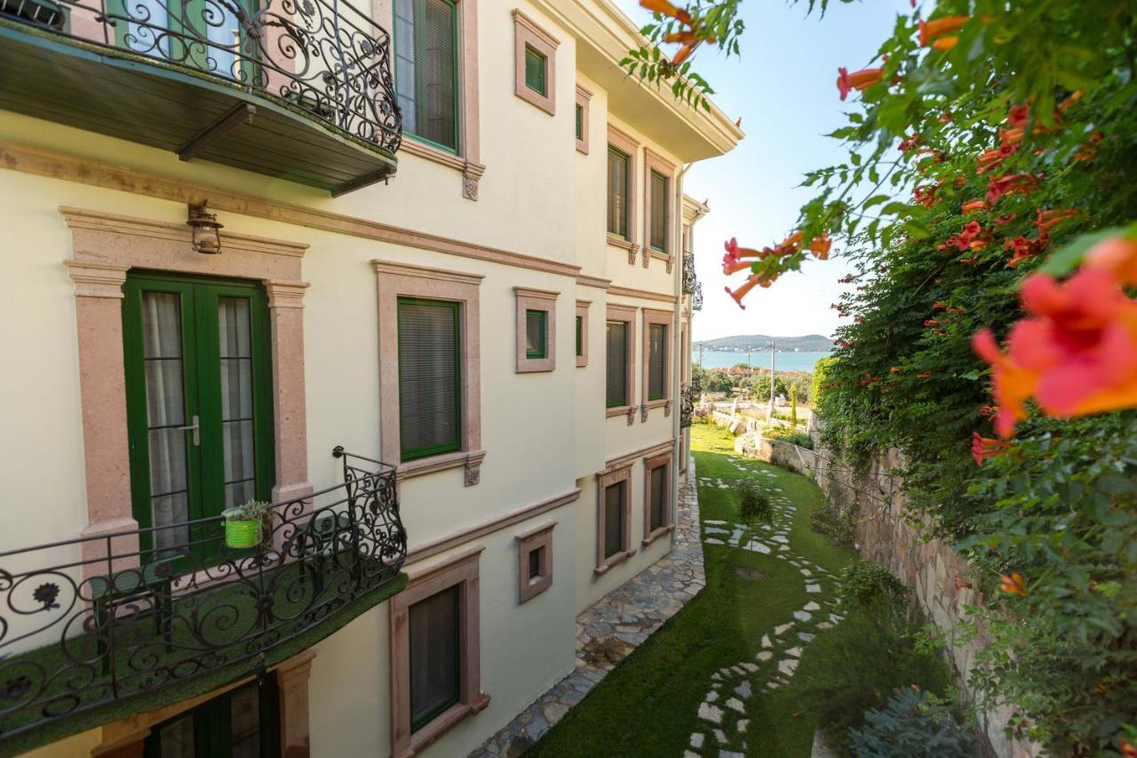Cunda Esen Hotel Айвалык Экстерьер фото